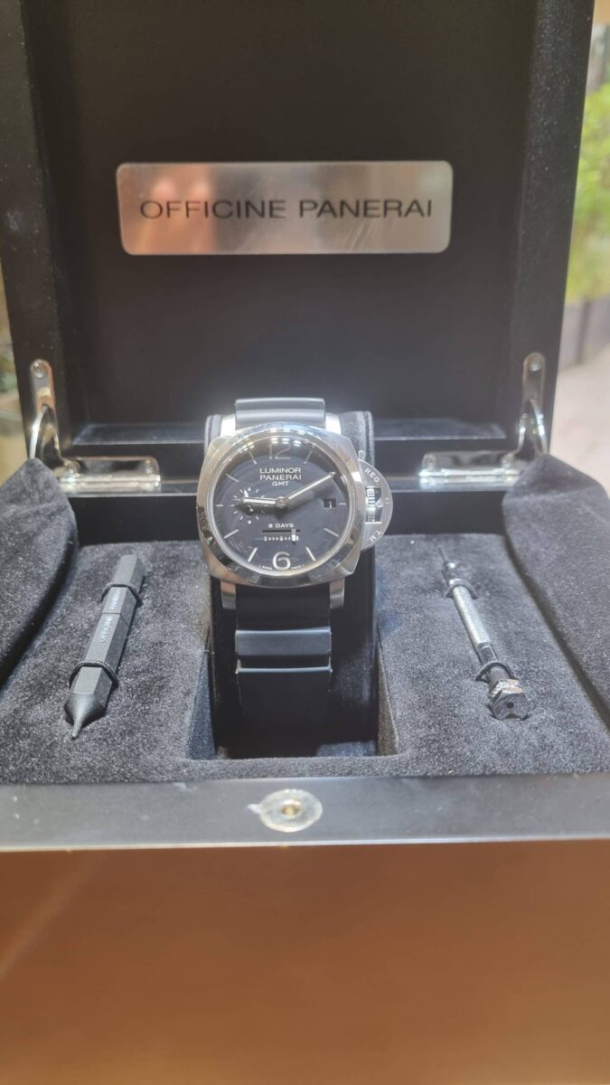 Panerai Luminor 1950 8 Days GMT Pam 233 Pre-owned exellent condition | Gothelf A. Watches — 6