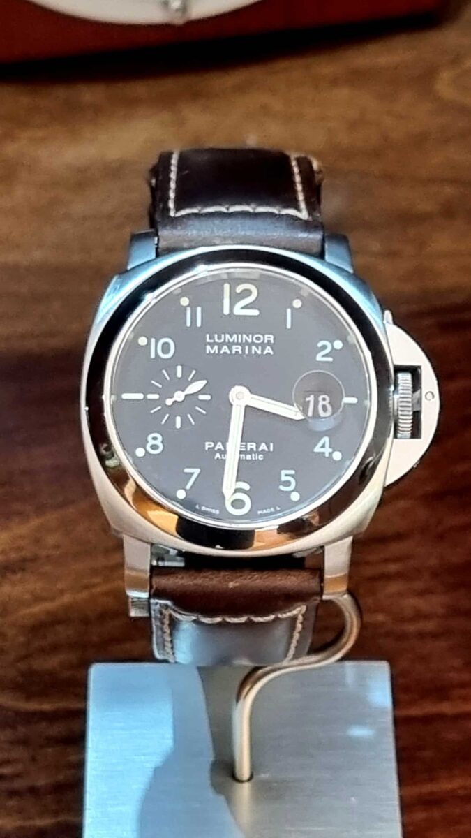 Panerai Luminor Marina 44mm Automatic pre-owned Pam 164 | Gothelf A. Watches — 2
