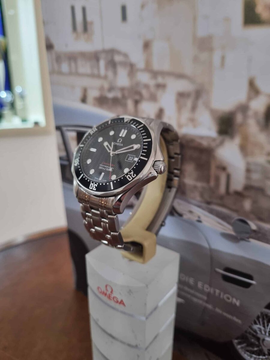Omega Seamaster Diver 300m Black Dial 41mm Quartz Movement | Gothelf A. Watches — 3