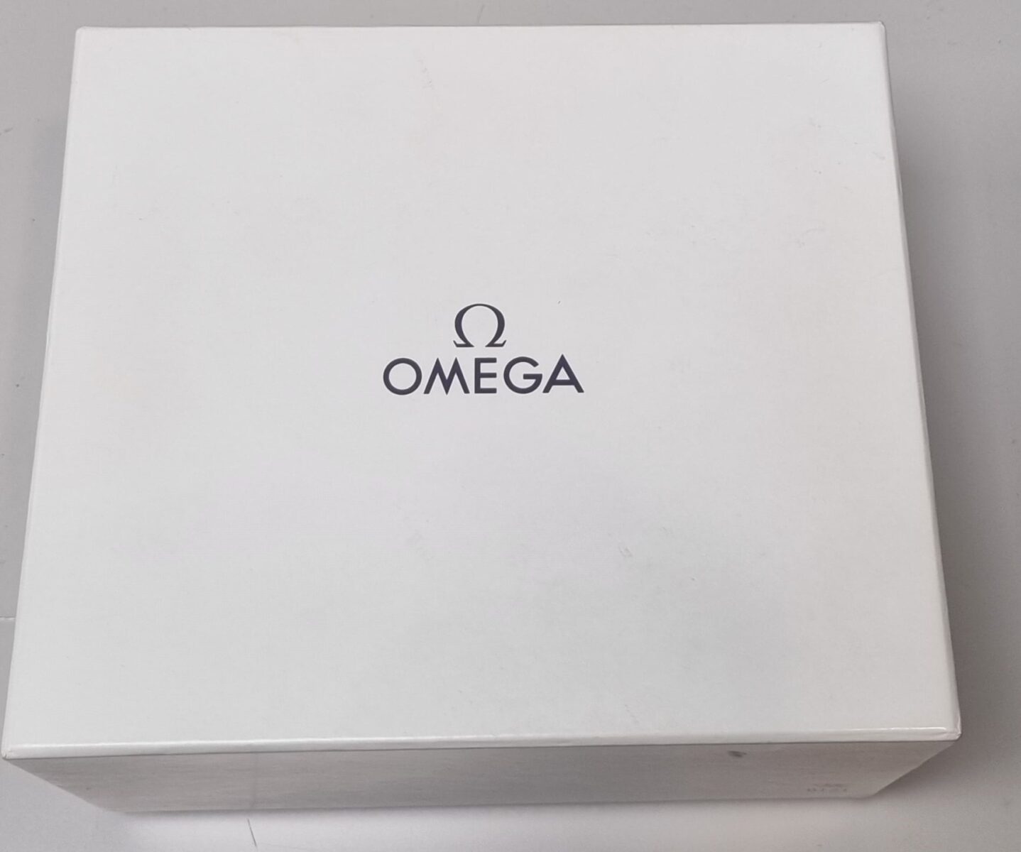 Omega Seamaster Diver 600M America’s Cup Limited Edition ref.215.32.43.21.04.001 | Gothelf A. Watches — 3