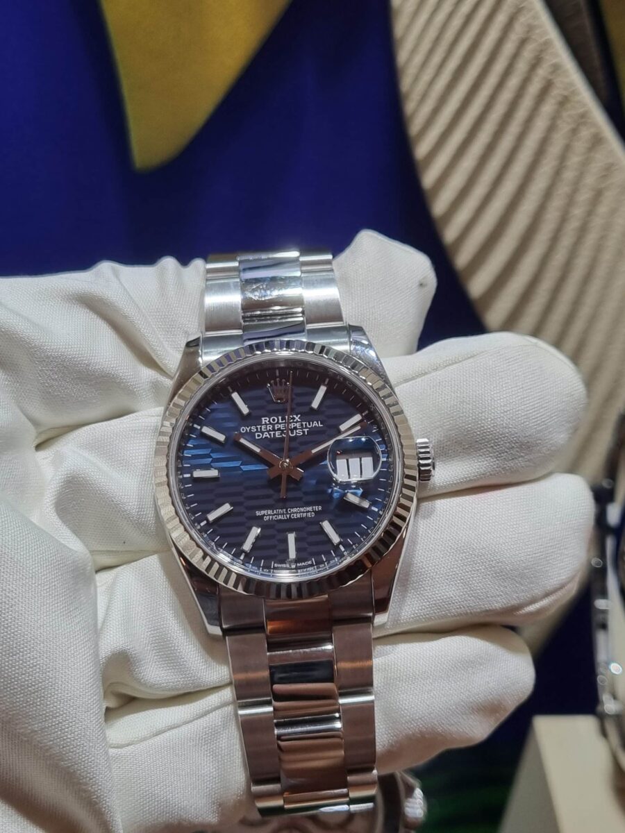 Rolex Datejust 36mm Blue Motif Dial Ref.126234 | Gothelf A. Watches — 5