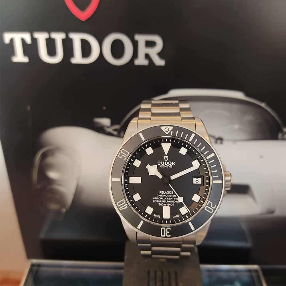 Tudor Pelagos Titanium Pre-owned 2018 full set | Gothelf A. Watches