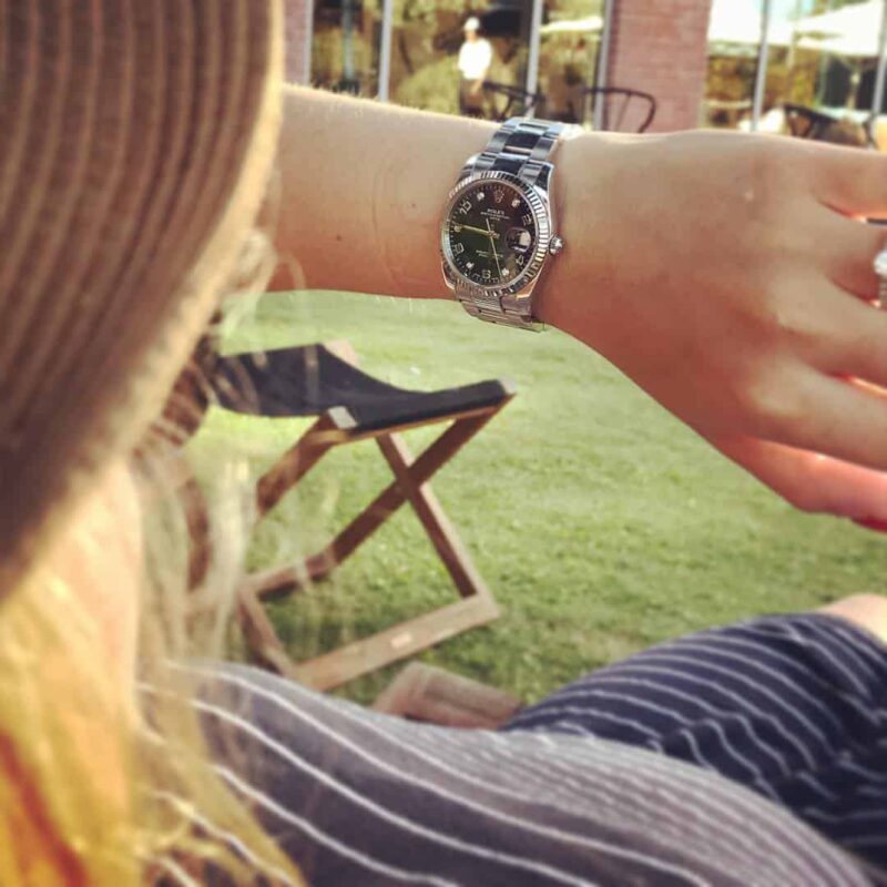 כיצד מנקים שעוני יד לנשים | Gothelf A. Watches
