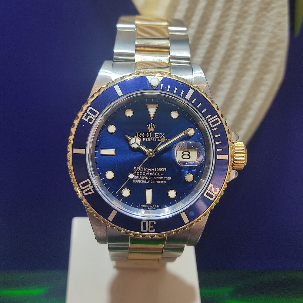 Rolex Submariner Blue Steel & 18K Gold 16613 Pre-owned 2002 | Gothelf A. Watches