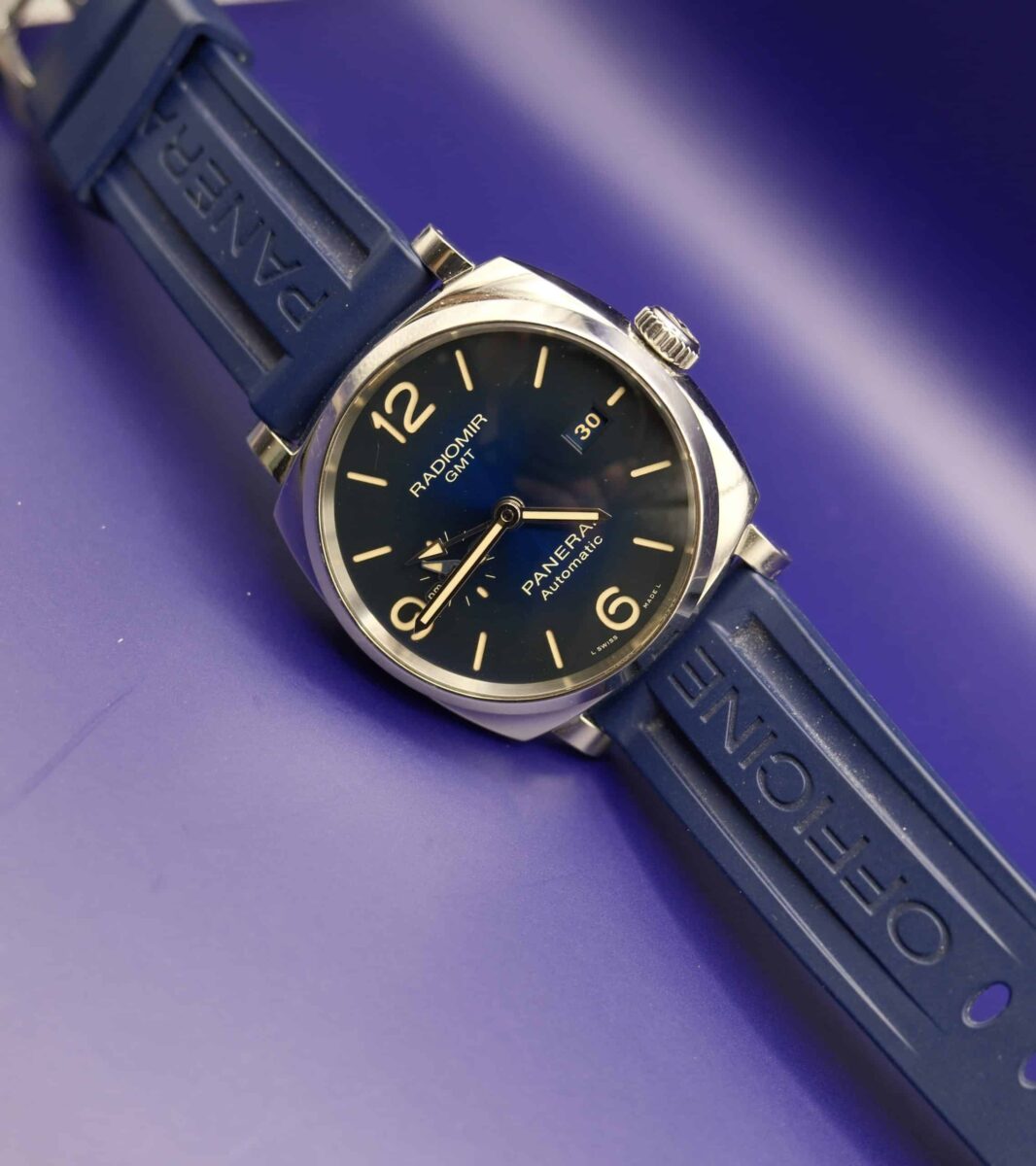 Panerai – Radiomir Mediterraneo GMT 3-Days Automatic Steel 45mm Blue Rubber Strap PAM00945 | Gothelf A. Watches