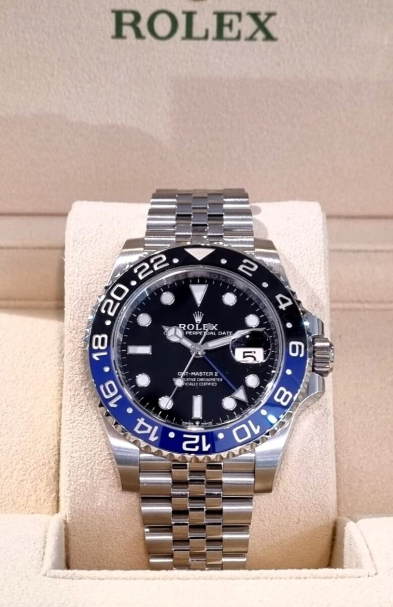 Rolex GMT Batgirl Jubilee 126710BLNR Pre-owned 2020 | Gothelf A. Watches — 2