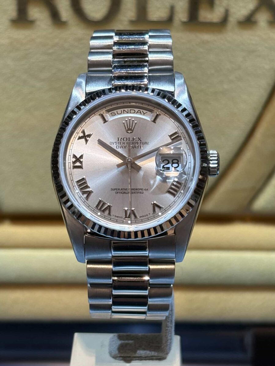 Rolex President Day-Date 36mm White Gold Silver Roman Dial ref.18239 | Gothelf A. Watches