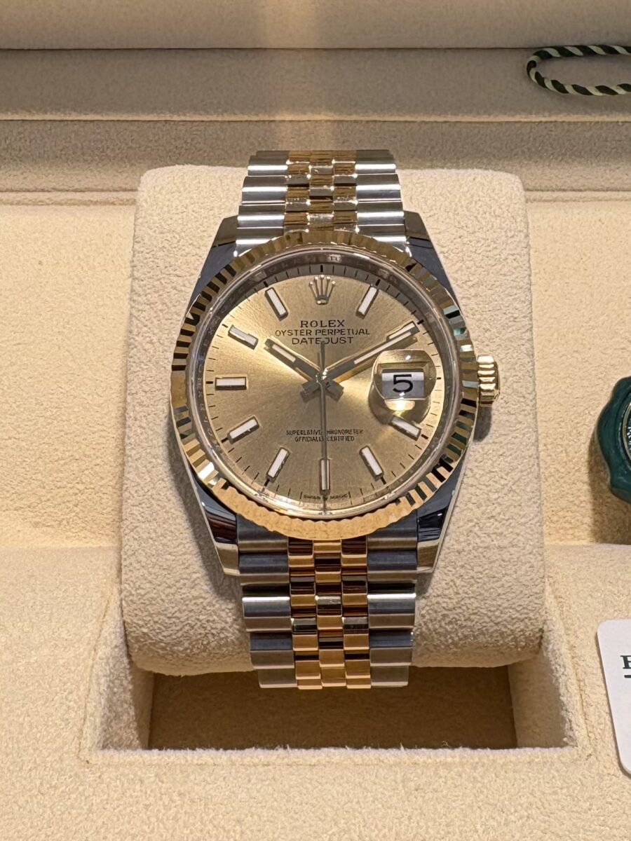 Rolex Datejust 36mm Oyster steel & 18K Yellow Gold Ref.126233 | Gothelf A. Watches