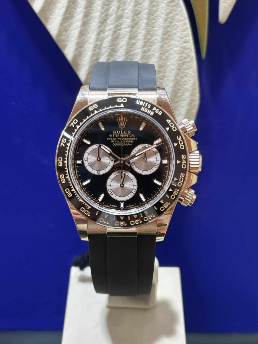 Rolex Daytona Cosmograph Everose Black & Sundust Dial ref.126515 Pre-owned 2024 | Gothelf A. Watches