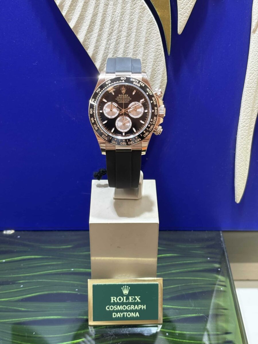 Rolex Daytona Cosmograph Everose Black & Sundust Dial ref.126515 Pre-owned 2024 | Gothelf A. Watches — 2