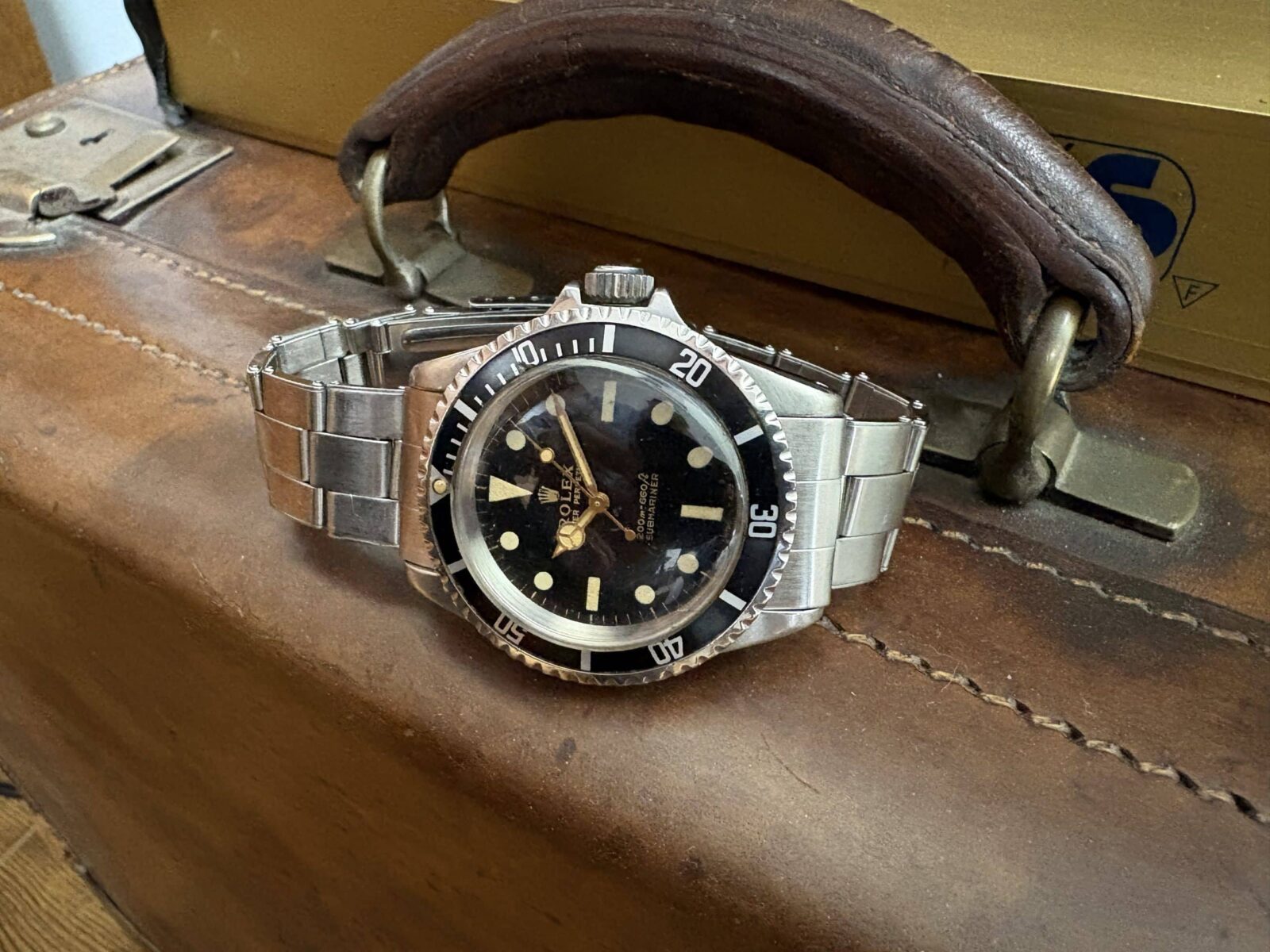 Rolex 5513 Vintage Gilt Dial 1962 Collector’s watch | Gothelf A. Watches