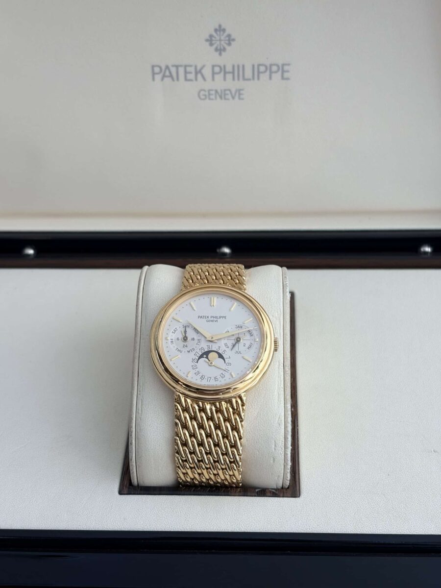 Patek Philippe 3945 Perpetual Calendar 18k Yellow Gold Automatic | Gothelf A. Watches — 4
