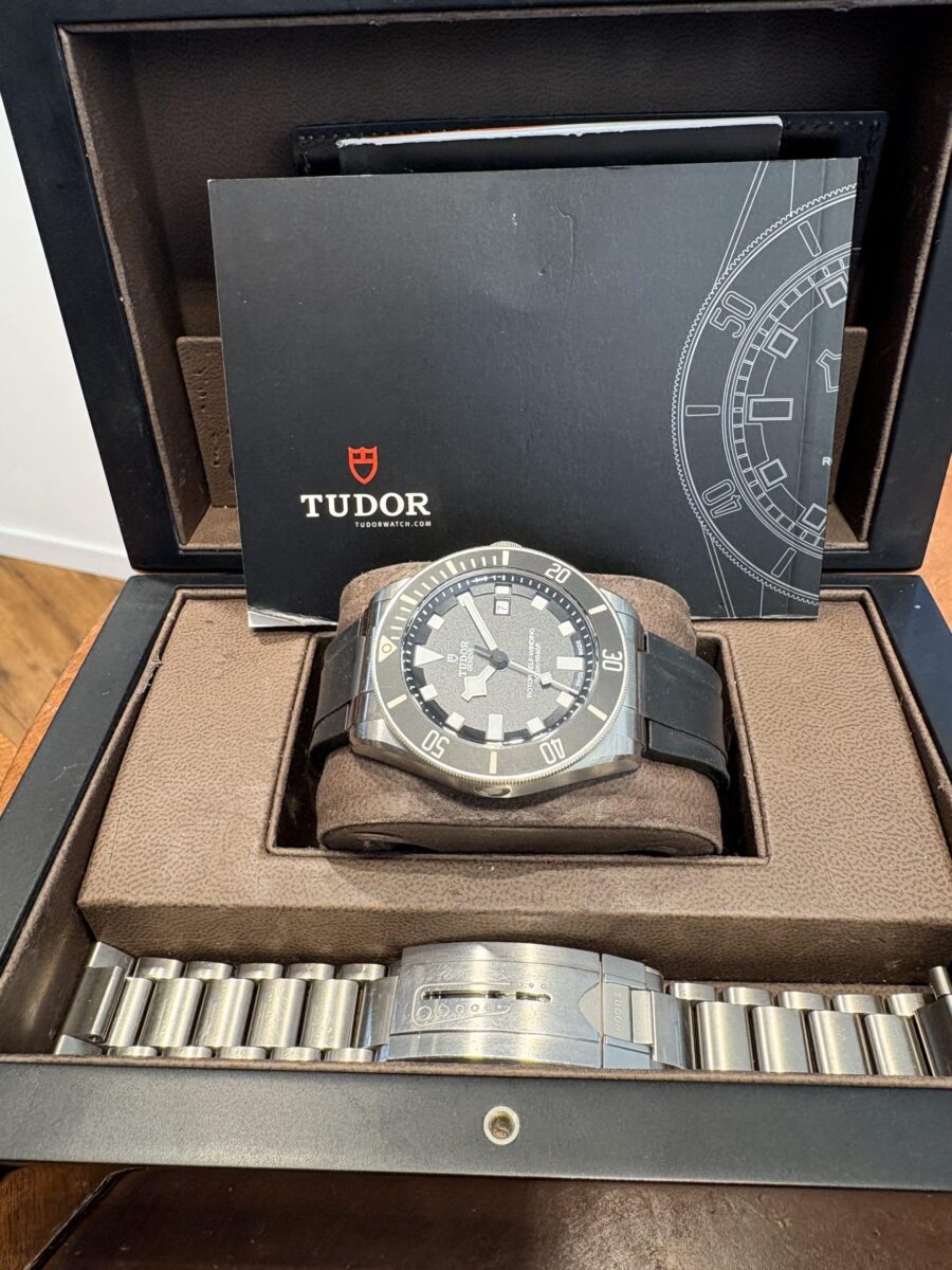 Tudor Pelagos Titanium Pre-owned 2018 full set | Gothelf A. Watches — 3