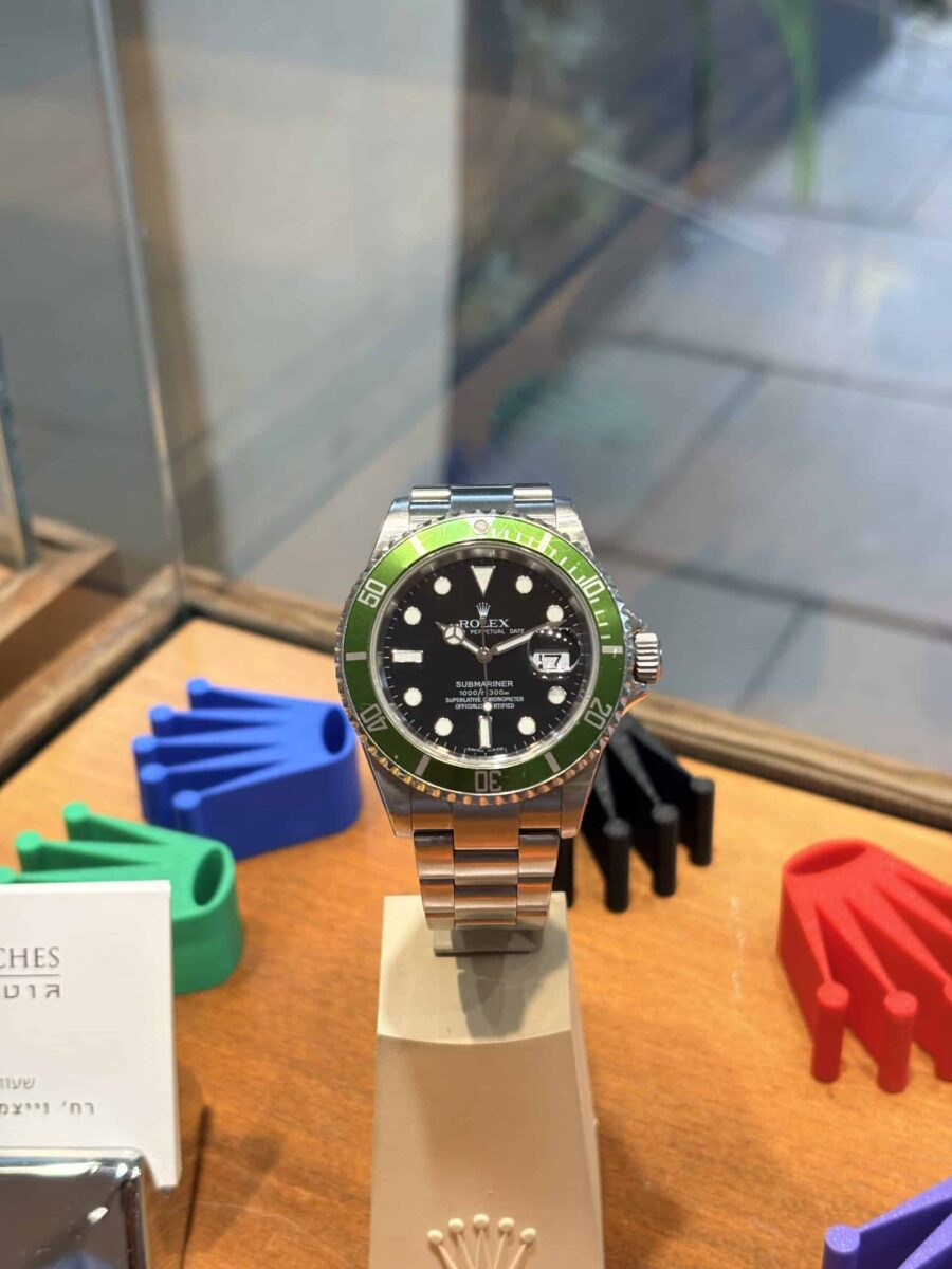 Rolex Submariner Anniversary Kermit Green Bezel 16610 LV | Gothelf A. Watches — 3