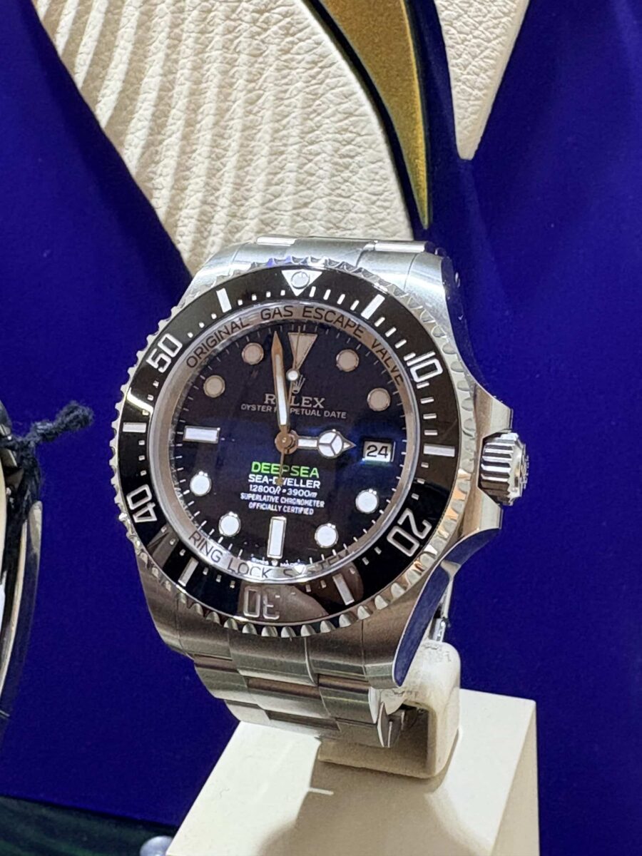 Rolex Deepsea blue James Cameron’s divers 44mm watch 136660 | Gothelf A. Watches — 4