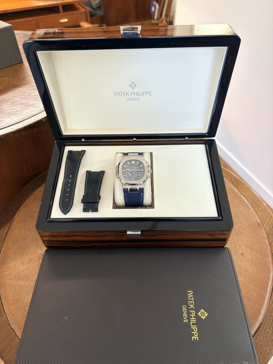 Patek Philippe Nautilus 5712G White Gold | Gothelf A. Watches — 3