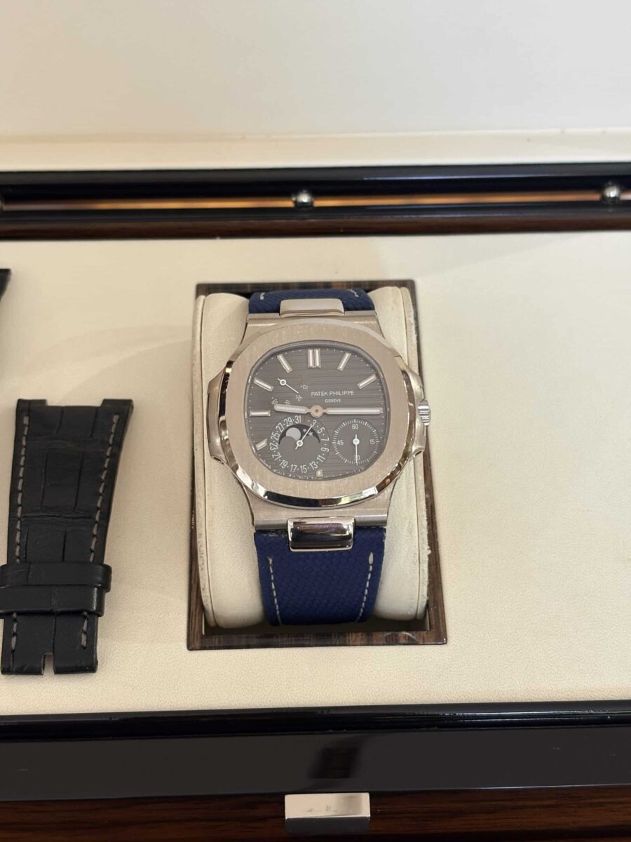 Patek Philippe Nautilus 5712G White Gold | Gothelf A. Watches — 5