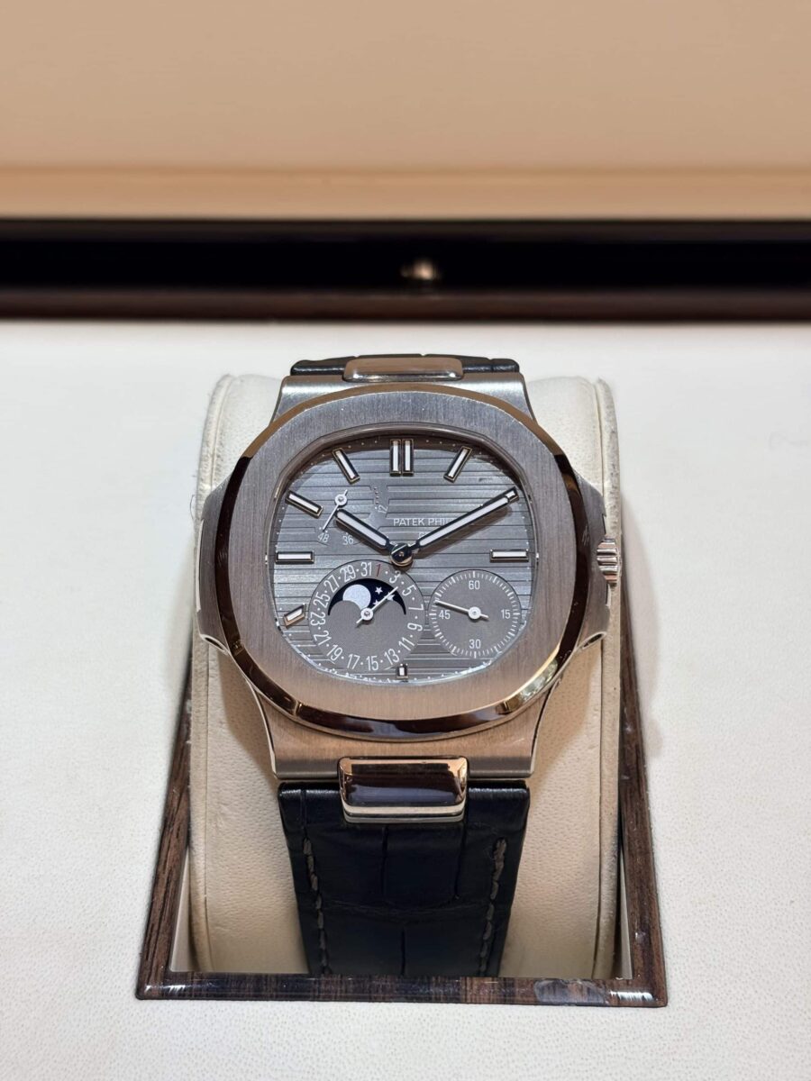 Patek Philippe Nautilus 5712G White Gold | Gothelf A. Watches
