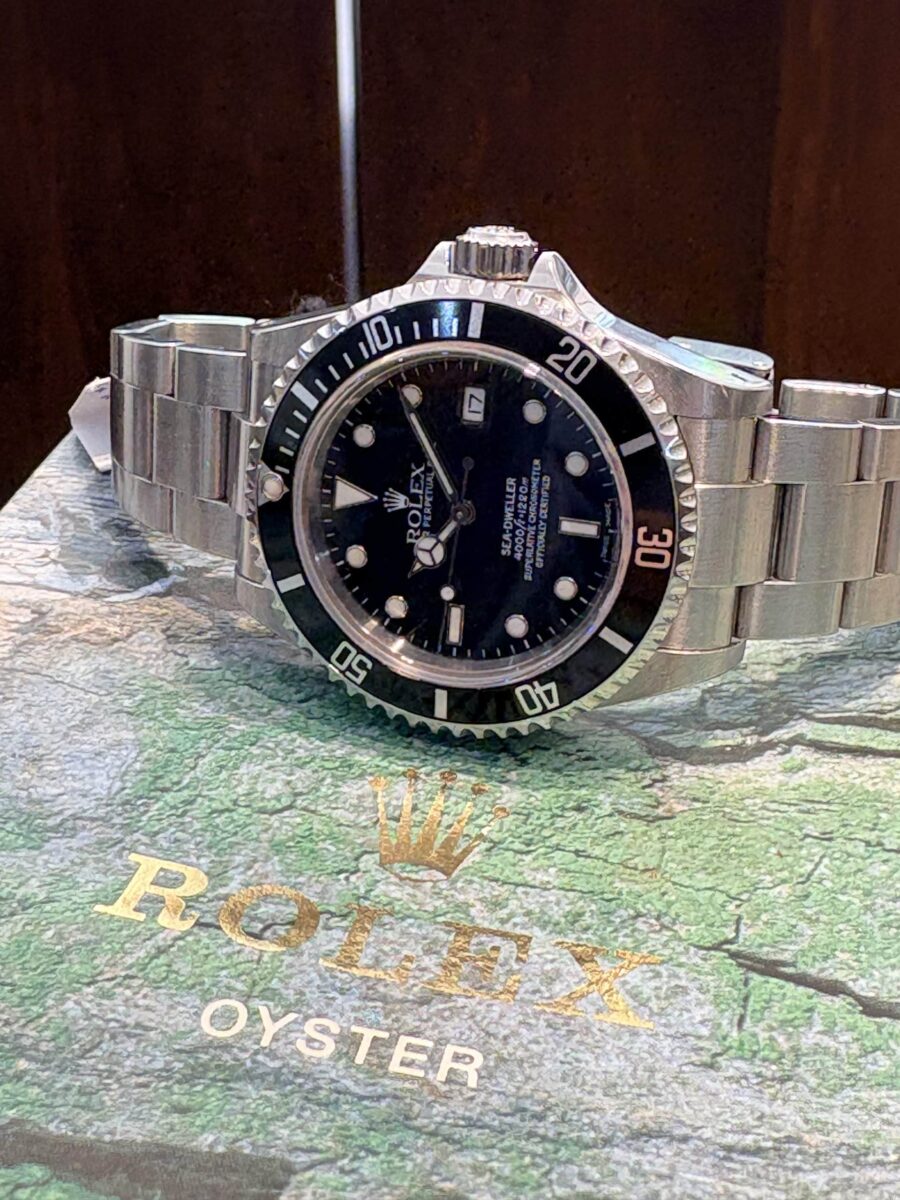Rolex Sea Dweller 16600 40mm Divers watch Pre-owned 2003 | Gothelf A. Watches — 2