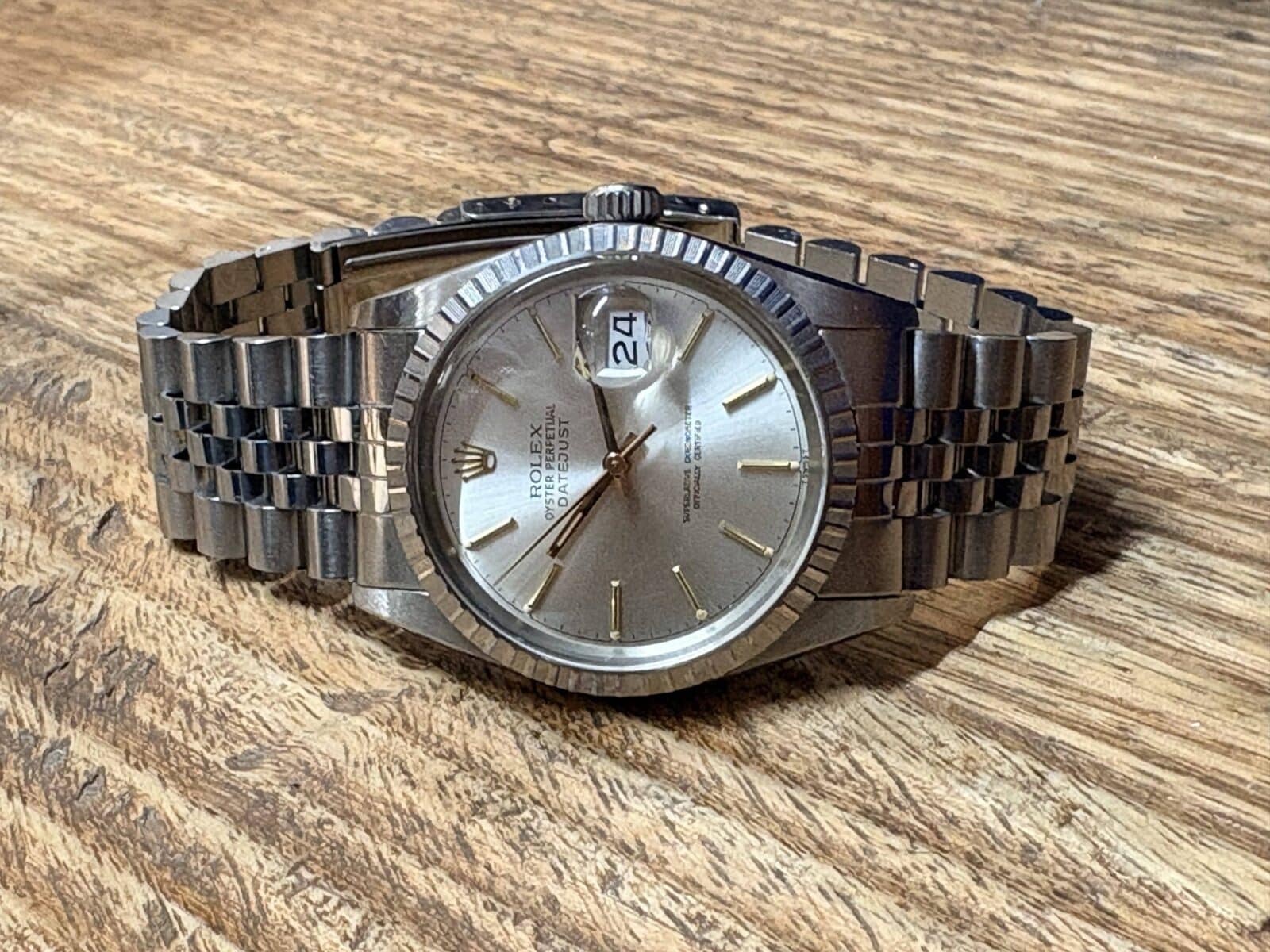 Rolex Datejust Silver dial with yellow gold markers ref 16030 | Gothelf A. Watches — 5