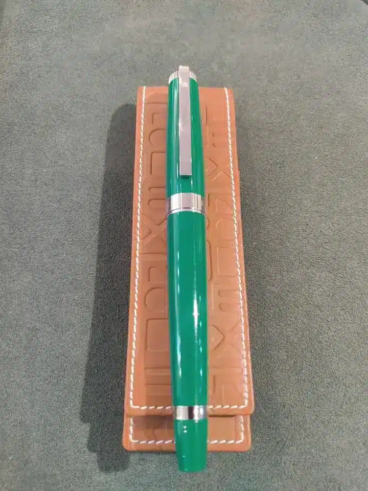 Set Rolex Green Rolleball pen + Leather Pouch | Gothelf A. Watches