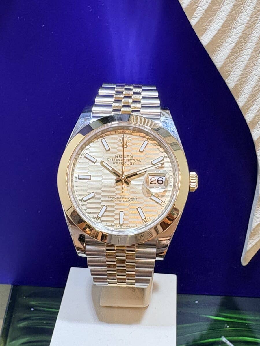 Rolex Datejust 41 mm Steel and 18K Gold Motif Discontinued dial | Gothelf A. Watches — 3